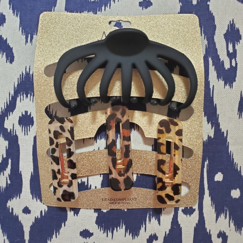 Brand new hair clips